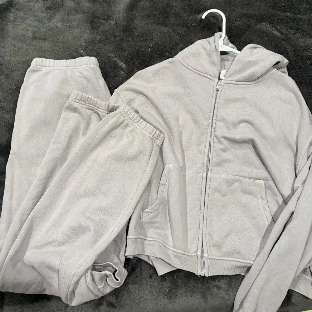 Skims jogger + hoodie set - Picture 1 of 7